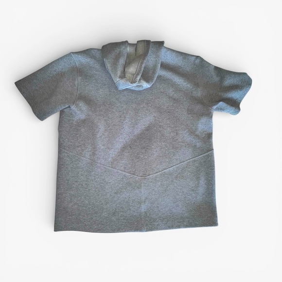 Nebraska Huskers Adidas Baseball Tri-Blend Short Sleeve Hoodie gray.Men's Large - Picture 4 of 15